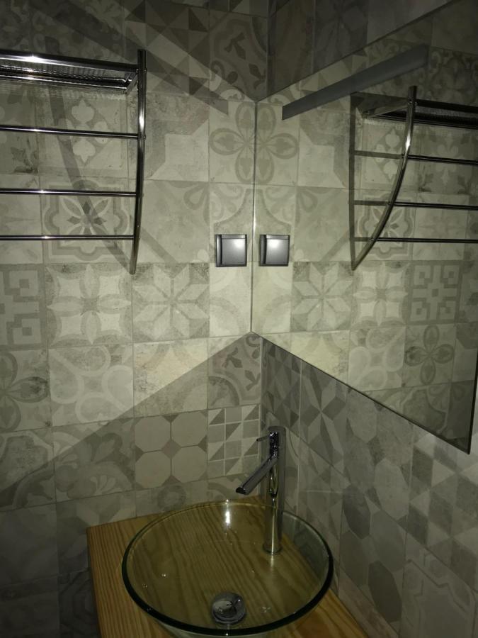 Wood Steel & Glass مارينها غراندي المظهر الخارجي الصورة