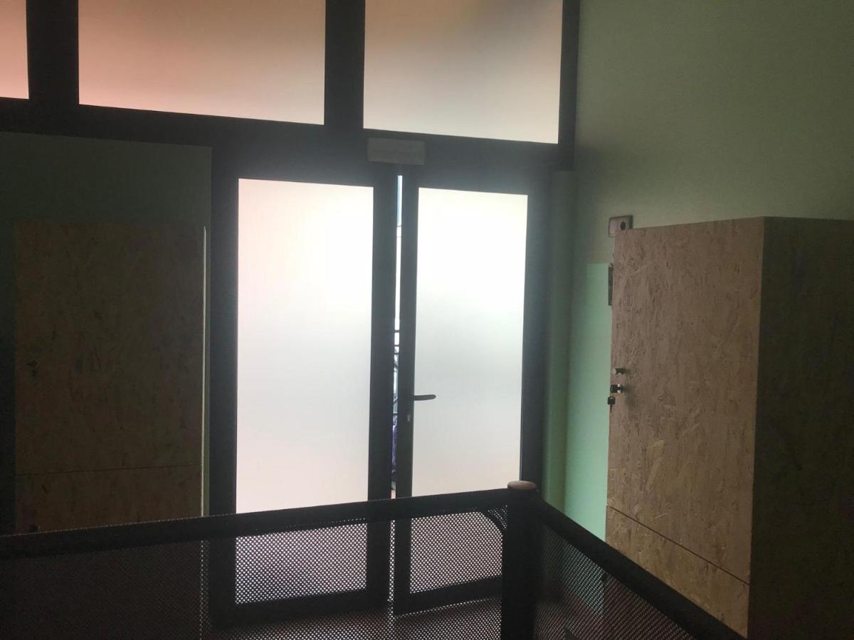Wood Steel & Glass مارينها غراندي المظهر الخارجي الصورة