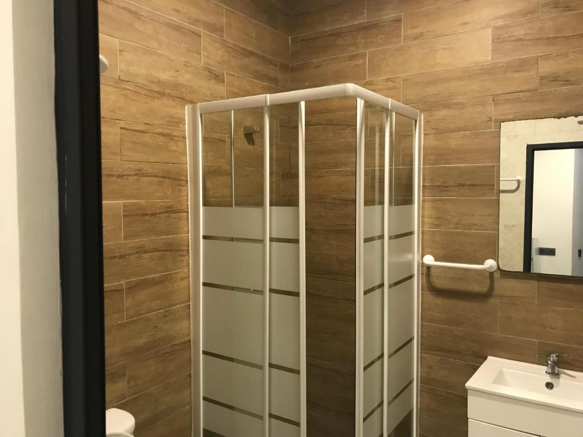 Wood Steel & Glass مارينها غراندي المظهر الخارجي الصورة